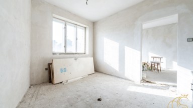 Rodinný dům s příslušenstvím a pozemky, Budišov