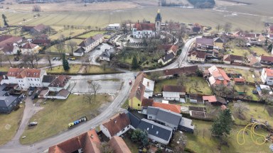 Rodinný dům s příslušenstvím a pozemky, Budišov