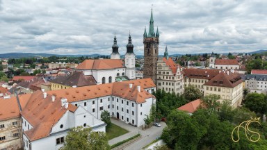 Prodej RD se třemi bytovými jednotkami, Kladno